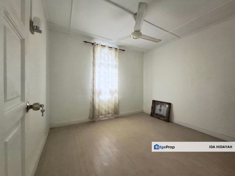 Petaling Jaya Double Storey Terrace Renovated, Selangor, Petaling Jaya
