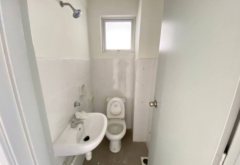 Seroja Apartment (Putra Perdana)