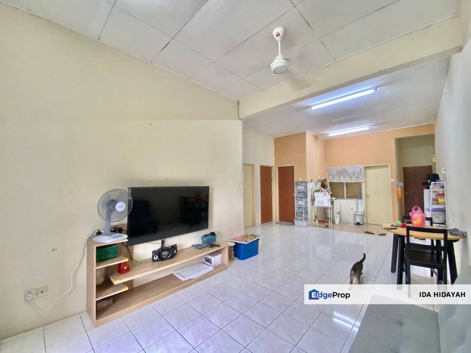 Pangsapuri Resak Puncak Perdana Shah Alam Below Value For Sale, Selangor, Shah Alam