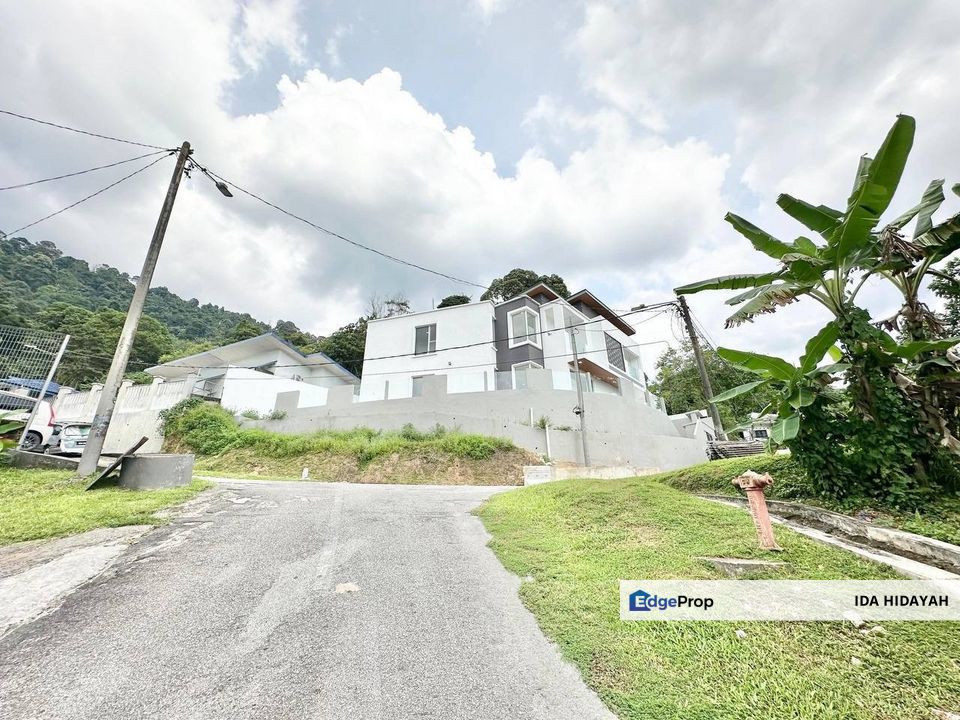 Lembah Jaya Utara Bukit Belacan Ampang Bungalow House For Sale, Selangor, Ampang