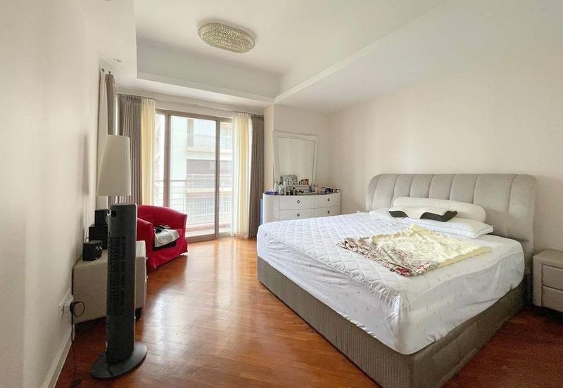 Hampshire Park Condominium