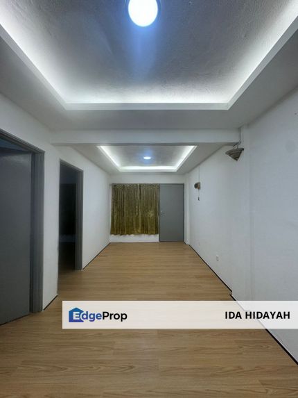 Flat Prima Selayang Taman Prima Selayang Newly Refurbished For Sale, Selangor, Selayang