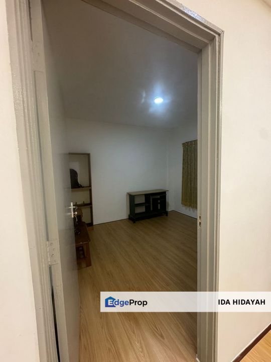 Flat Prima Selayang Taman Prima Selayang Newly Refurbished For Sale, Selangor, Selayang