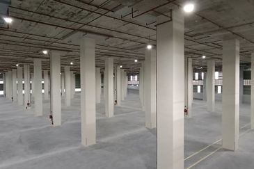 Multi Level Warehouse Shah Alam Seksyen 33 For Rent