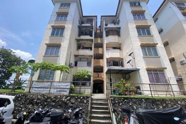 Sri Melor (Mulberry Court) Apartment, Ukay Perdana