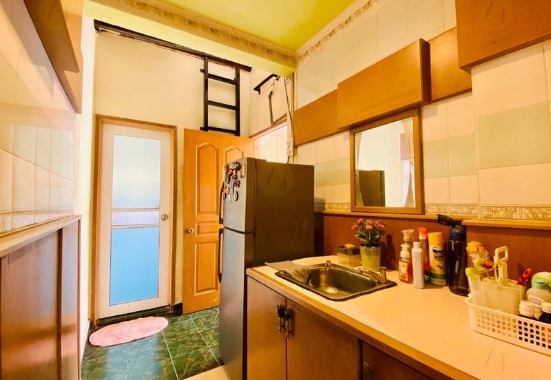 Kampung Datuk Keramat