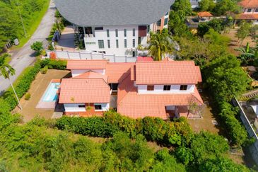 Sungai Buloh Country Resort