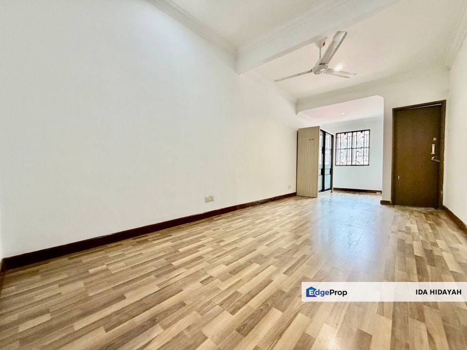 Usj22 Subang Jaya Double Storey Facing Open , Selangor, USJ