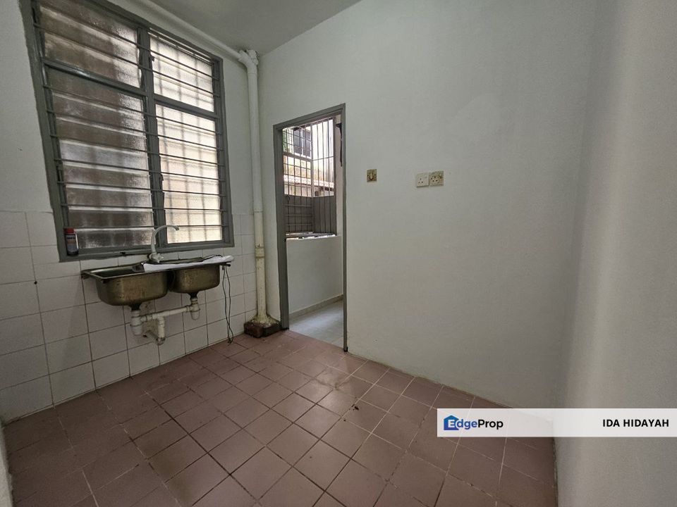 Siantan Apartment Putra Perdana Ground Floor, Selangor, Puchong