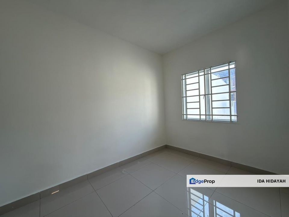 Seksyen 4 Shah Alam Renovated Facing Open, Selangor, Shah Alam