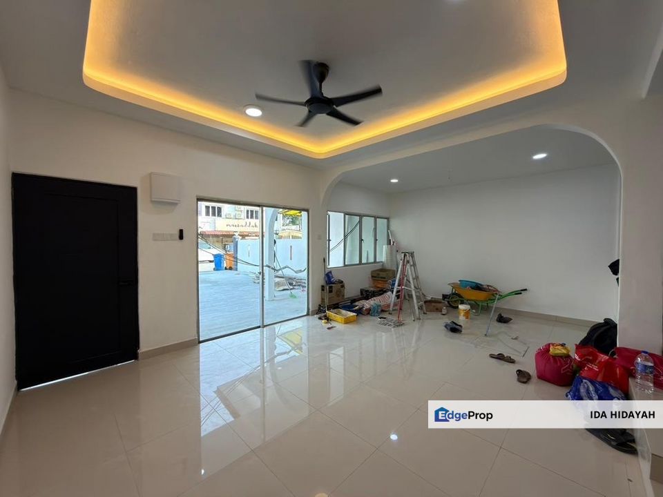 Seksyen 4 Shah Alam Renovated Facing Open, Selangor, Shah Alam