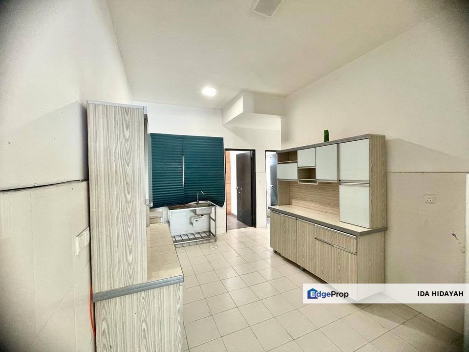 DOUBLE STOREY LINK HOUSE COLLARIS U11 Bukit Bandaraya Shah Alam FOR SALE, Selangor, Shah Alam