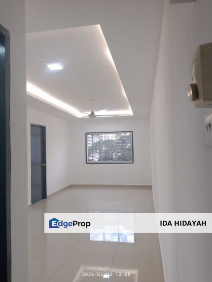 NEWLY REFURBISHED Pangsapuri Laksamana Jaya Batu Caves FOR SALE, Selangor, Batu Caves 