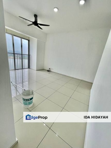 PARTLY FURNISHED Elevia Residences Villa Taman Tasik Prima Puchong FOR SALE, Selangor, Puchong