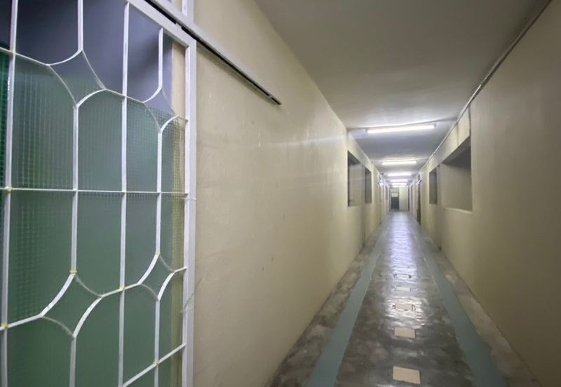 Vista Pinggiran, Taman Pinggiran Putra