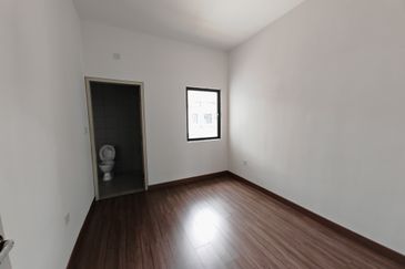 Casira 3 @ Bandar Bukit Raja