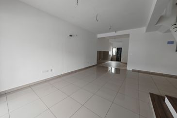 Casira 3 @ Bandar Bukit Raja