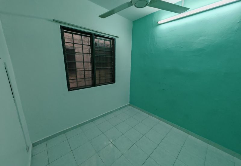 Pangsapuri Sri Meranti