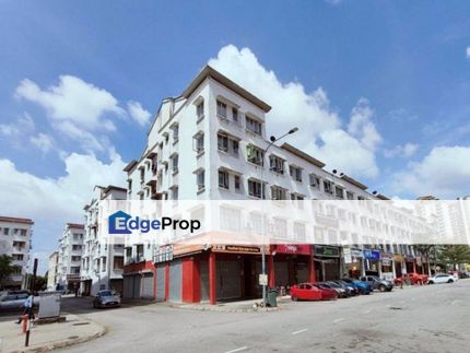 Low Level Dataran Otomobil Apartment Shah Alam, Selangor, Shah Alam