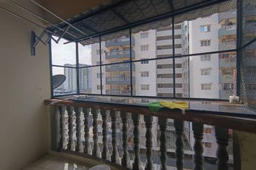 Sri Ria Apartments