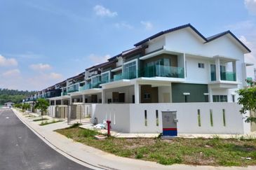 Seksyen 30, Shah Alam