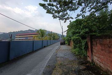 Kampung Sungai Penchala