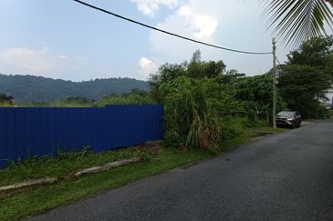 Kampung Sungai Penchala