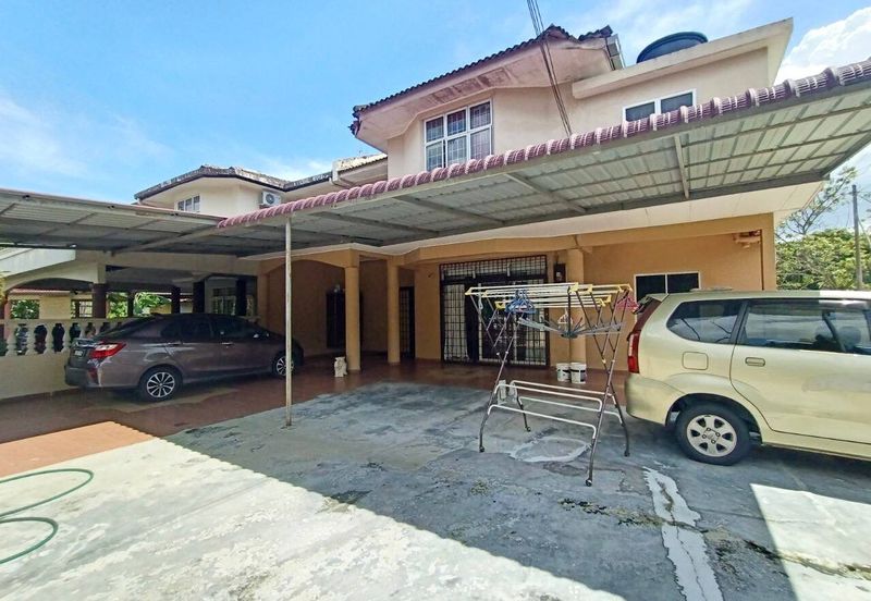 Corner 2 Storey Semi D Taman Yoon Lian, Seremban