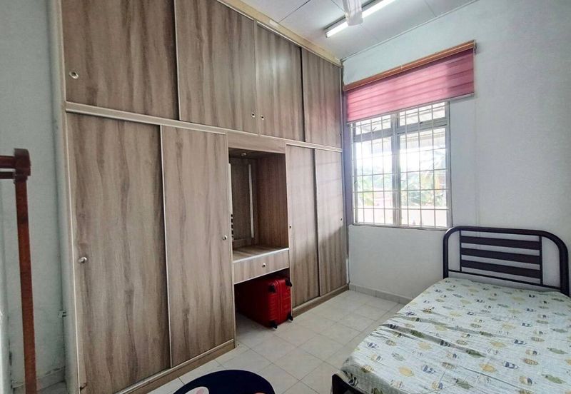 Corner 2 Storey Semi D Taman Yoon Lian, Seremban