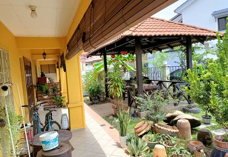 2.5 storey corner lot Bandar Puteri Puchong