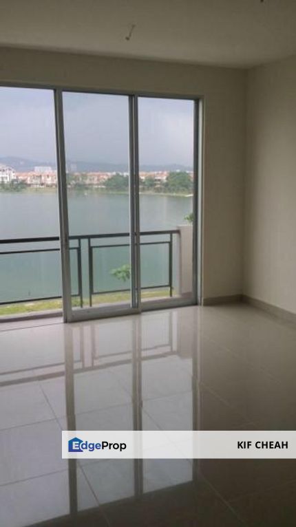 [Upper Corner unit] Summer Homes Townhouse Taman Tasik Prima, Selangor, Puchong