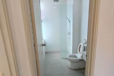 Zefer Hill Residence