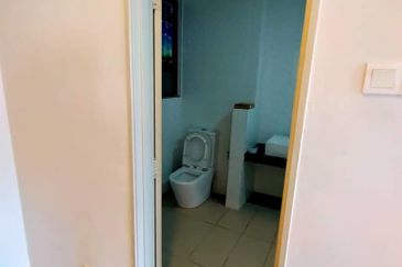 Zefer Hill Residence