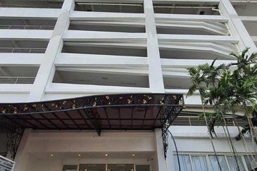 Mines Waterfront Business Park