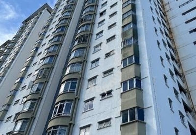 Endah Regal Condominium