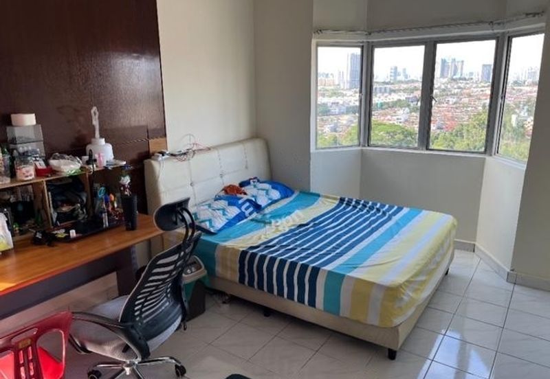 Endah Regal Condominium