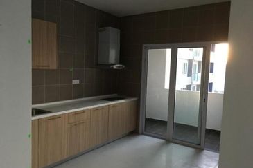 Aurora Residence @ Lake Side City