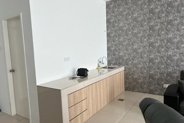 Mines Waterfront Business Park