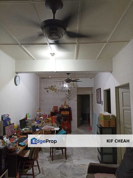 Renovated Single storey terrace house (20 x 65) Taman Kinrara Seksyen 2 Puchong, Selangor, Puchong