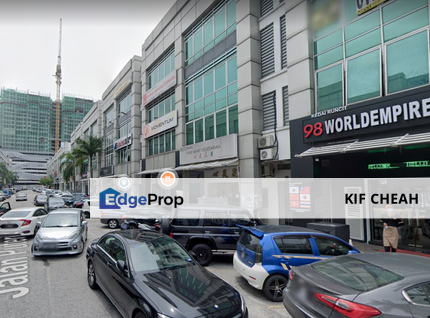 Freehold 4 Storey Shop Office Bandar Puteri Puchong near LRT station, Selangor, Puchong