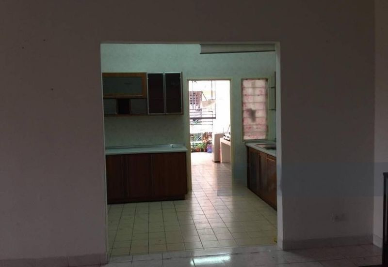 Putra Indah Condominium