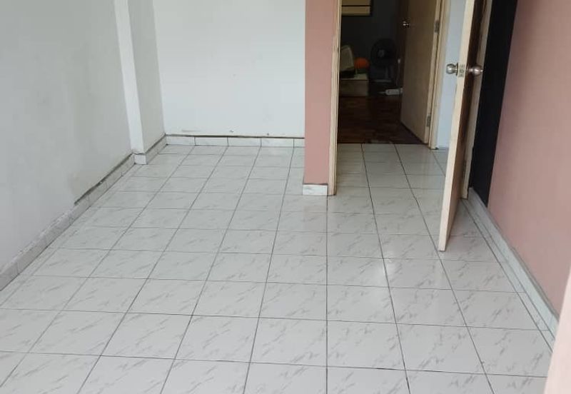 Juara Suria Apartment