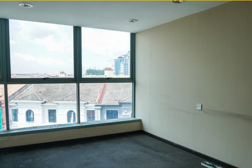 Taipan Business Centre, USJ 10