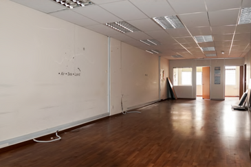 Taipan Business Centre, USJ 10