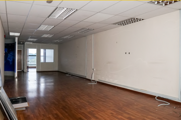 Taipan Business Centre, USJ 10