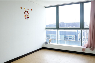 Taipan Business Centre, USJ 10