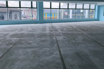 Taipan Business Centre, USJ 10