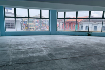 Taipan Business Centre, USJ 10