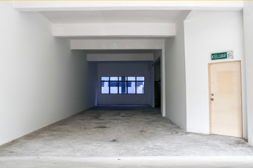 Taipan Business Centre, USJ 10