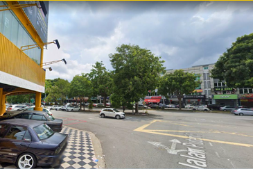 [ROI 4%] Freehold Corner 3 storey Shop Lot Bandar Puteri Puchong